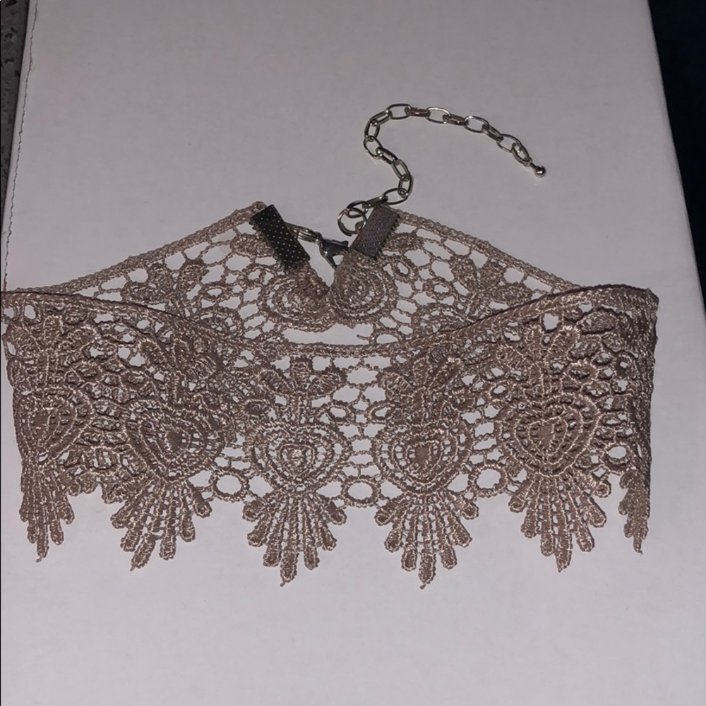 Choker